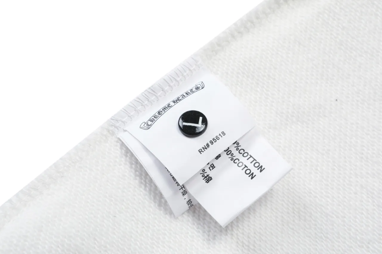P270 Chrome Hearts American printed cross sweatshirt with Chrome Hearts Size: SMLXL Color: Black White